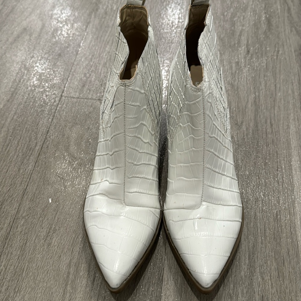 Worn once, great condition
